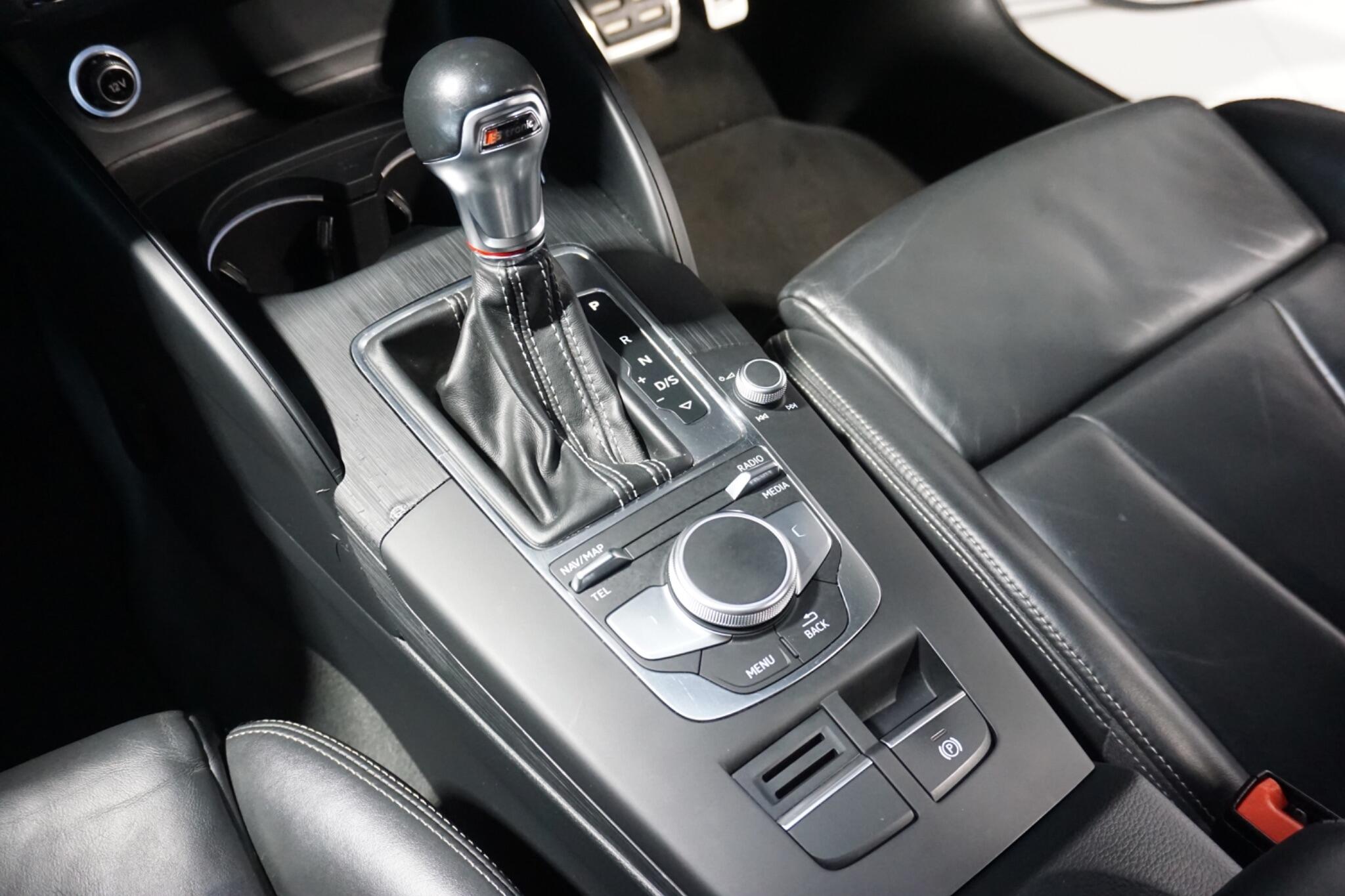 Audi S3 2.0 TFSI Black Edition Sportback 5dr Petrol S Tronic quattro Euro 6 (s/s) (310 ps)